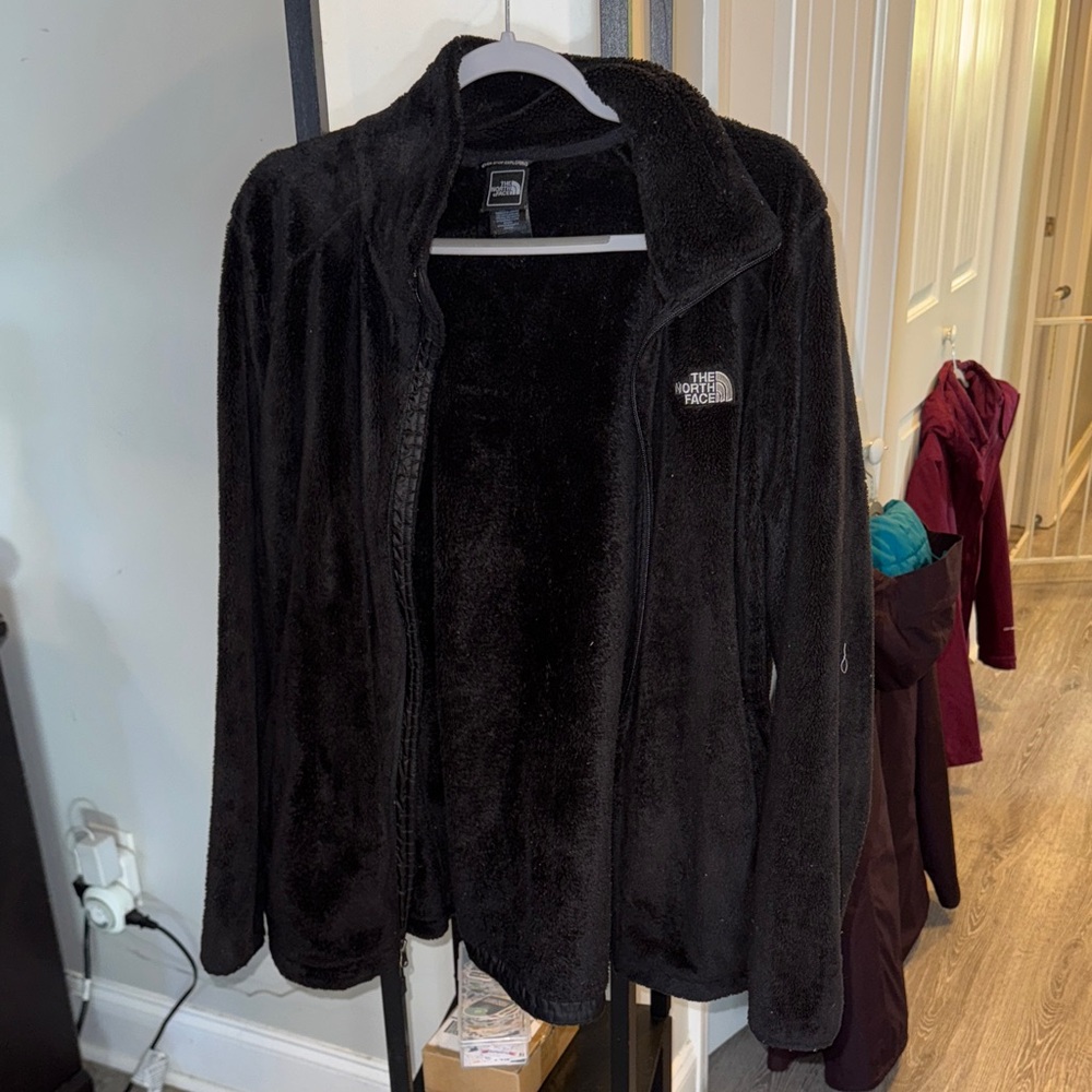 The North Face Women's Black Teddy Jacket